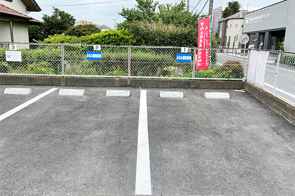 みなみ調剤薬局　駐車場